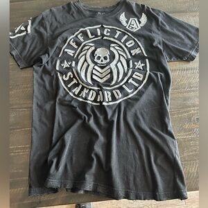 Men’s Affliction T-shirt. Size L